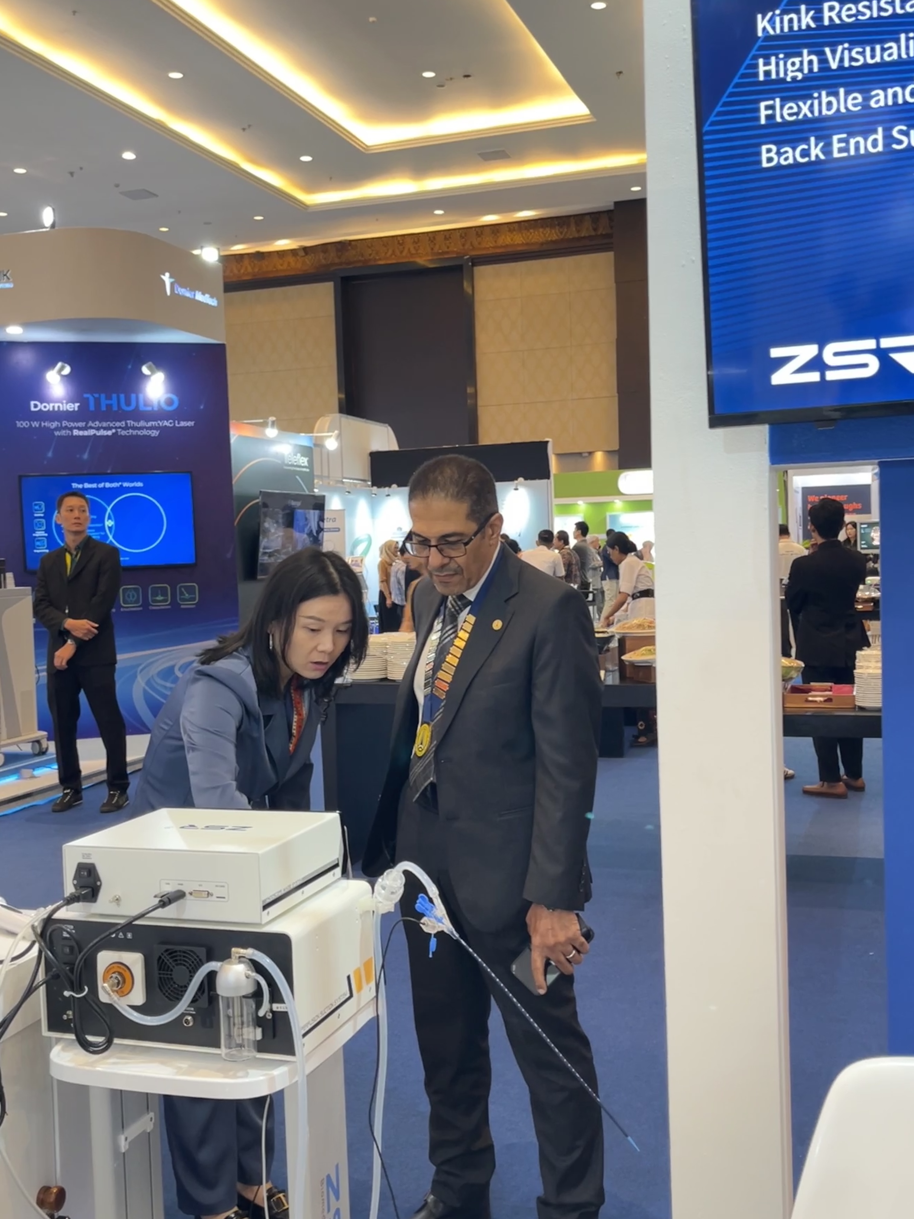 d143842b-ff2e-4e4b-8201-cc47cf083bc3.jpg
